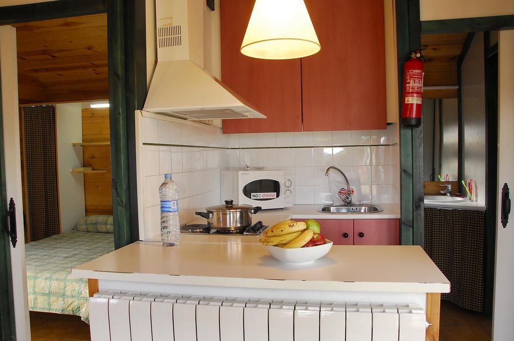 Bungalows Stel-Puigcerdà Zimmer foto